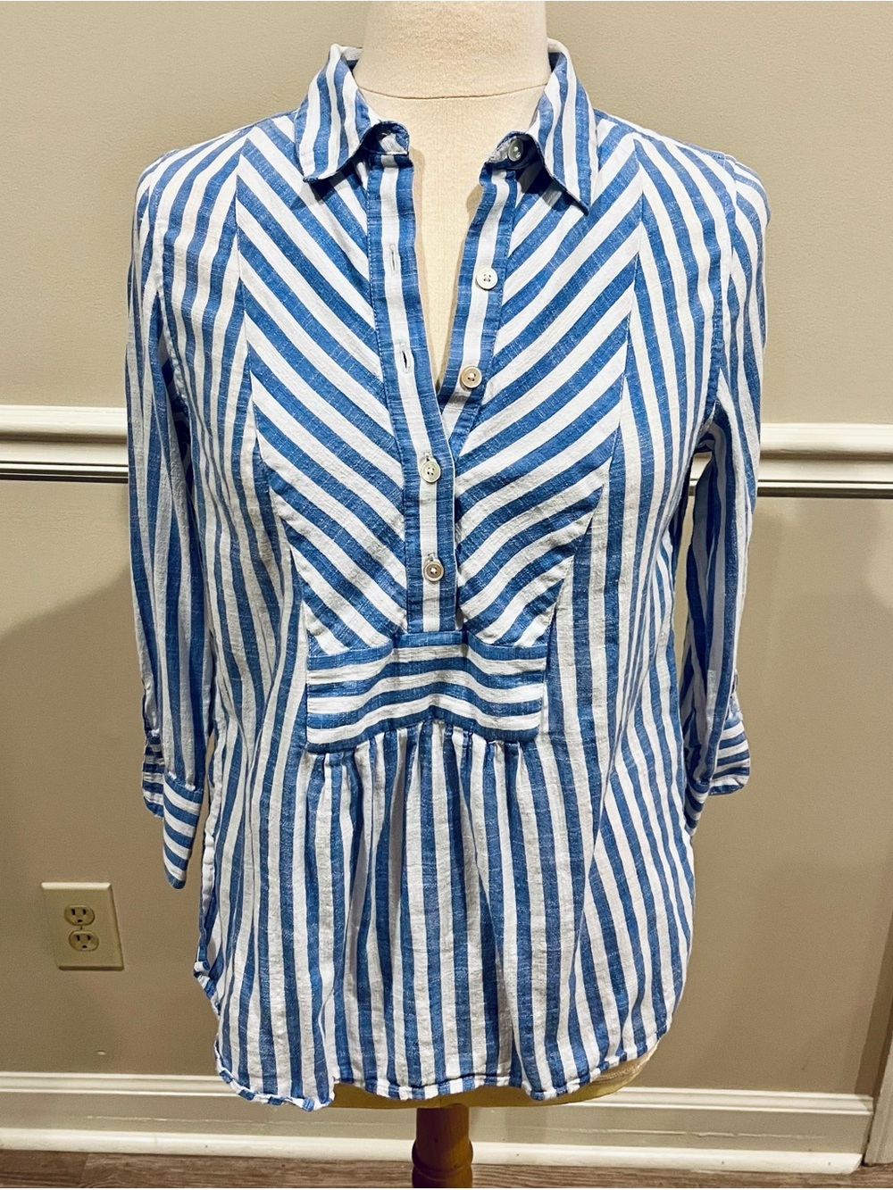 Vineyard Vines Blue and White Striped Button Front Tunic